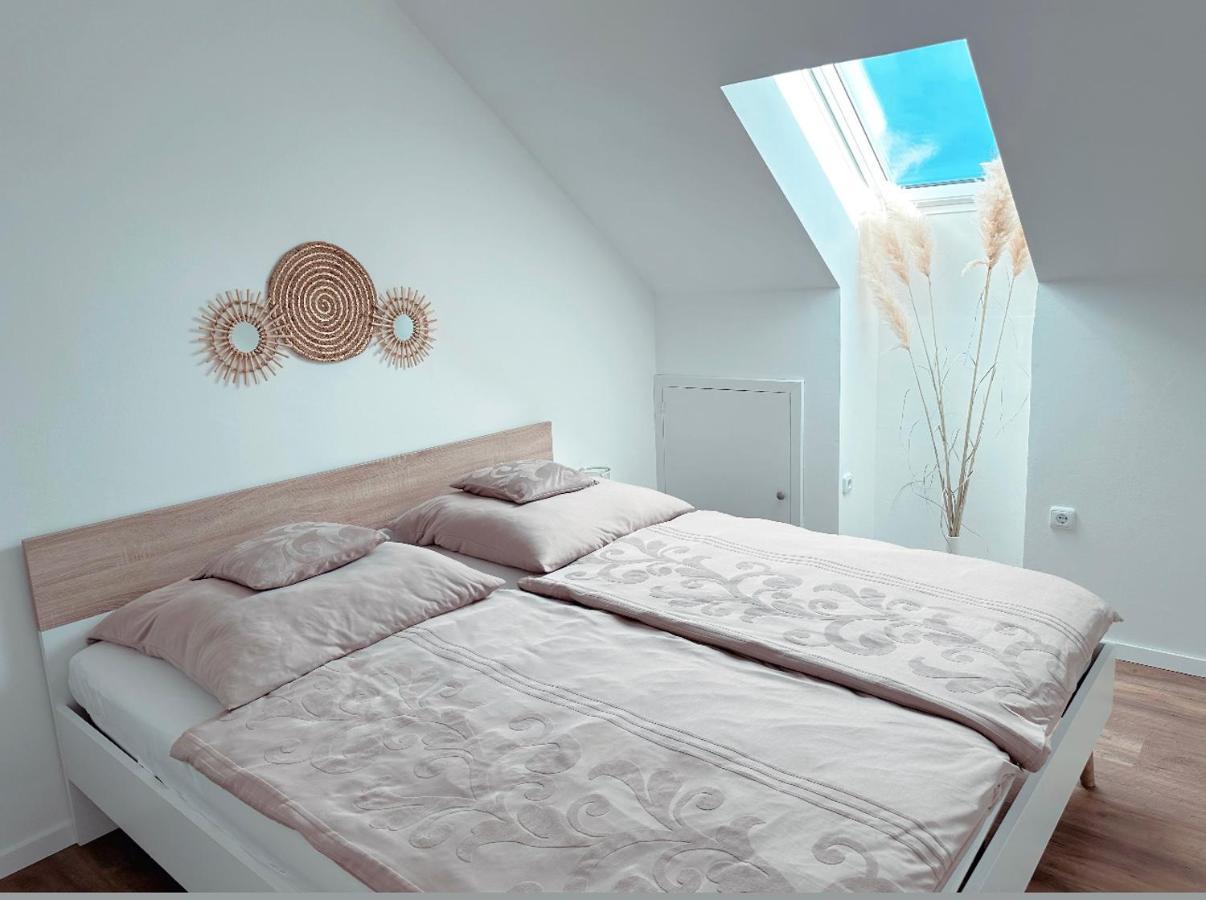 שוובמונכן Ferienwohnung Am Park In Schwabmuenchen מראה חיצוני תמונה