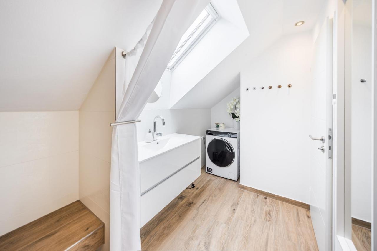 שוובמונכן Ferienwohnung Am Park In Schwabmuenchen מראה חיצוני תמונה